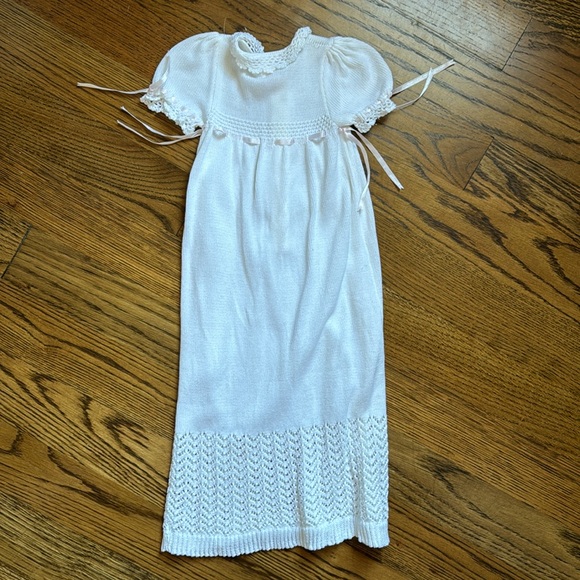 Darling Sophie Dess Sweater Baby Gown with embroidered and ribbons 3 months 💕 - Picture 3 of 3